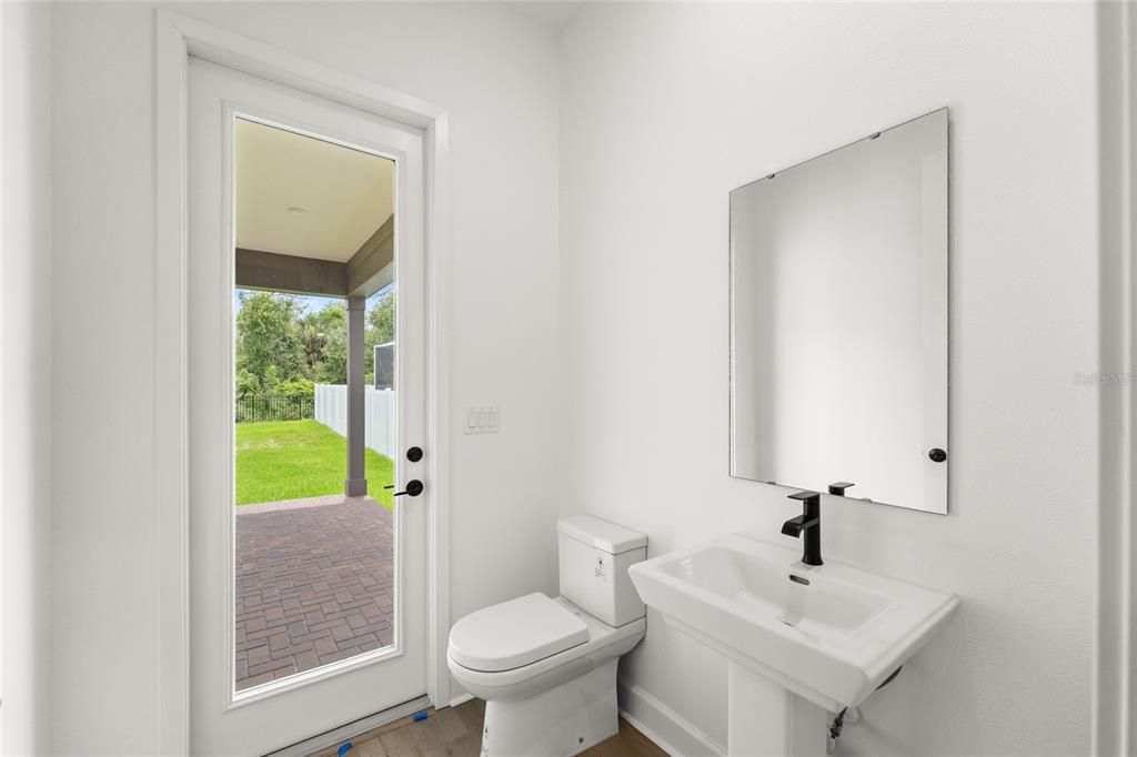 For Sale: $1,365,000 (4 beds, 3 baths, 2828 Square Feet)