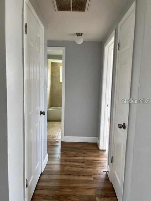 Active With Contract: $1,695 (3 beds, 2 baths, 1196 Square Feet)
