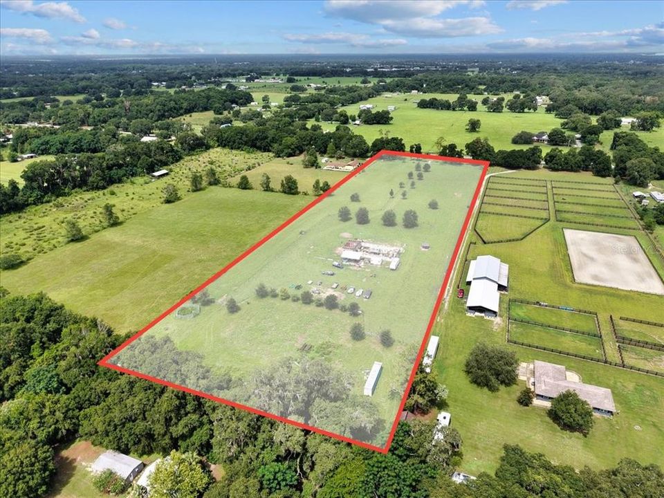 For Sale: $925,000 (10.00 acres)