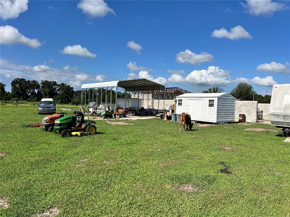 For Sale: $925,000 (10.00 acres)