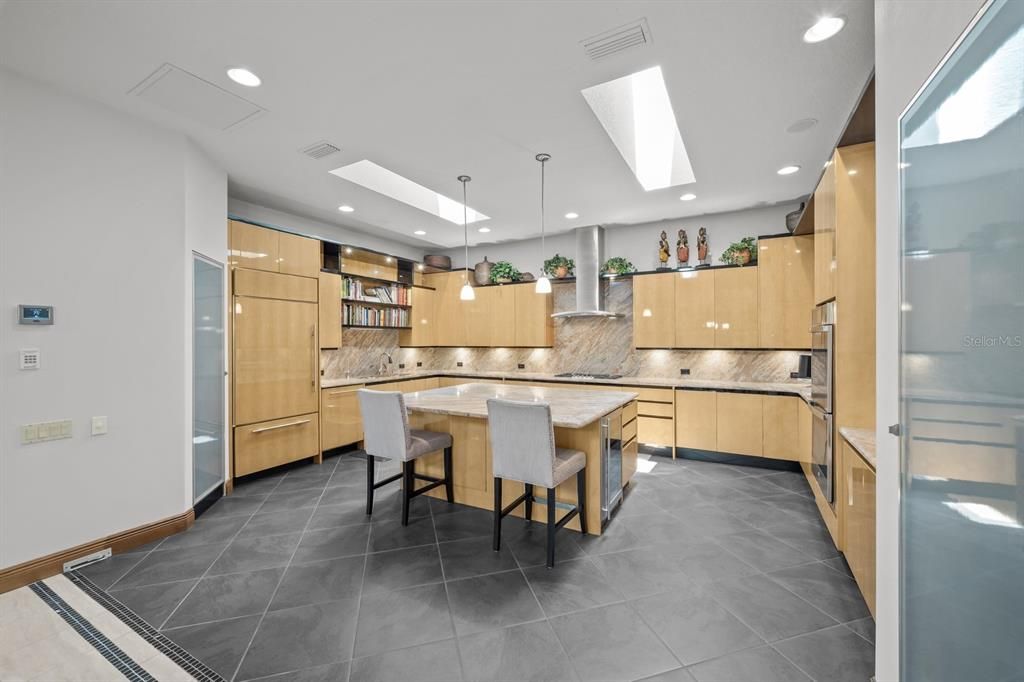 Active With Contract: $1,769,000 (3 beds, 4 baths, 4157 Square Feet)