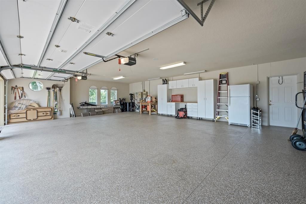 Active With Contract: $1,769,000 (3 beds, 4 baths, 4157 Square Feet)