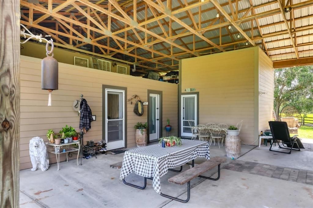 For Sale: $1,500,000 (2 beds, 1 baths, 1200 Square Feet)