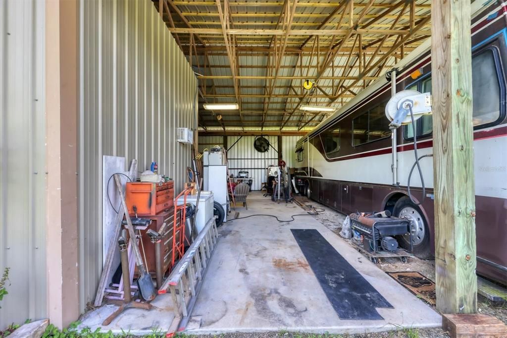 For Sale: $1,500,000 (2 beds, 1 baths, 1200 Square Feet)