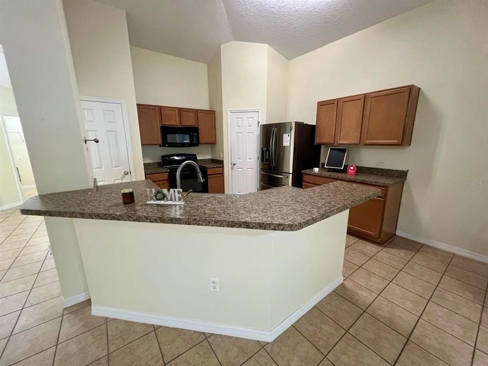 En Venta: $355,000 (3 camas, 2 baños, 1673 Pies cuadrados)