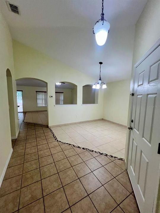 En Venta: $355,000 (3 camas, 2 baños, 1673 Pies cuadrados)