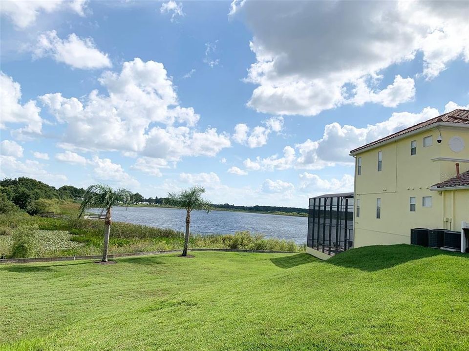 En Venta: $999,950 (5 camas, 4 baños, 3653 Pies cuadrados)