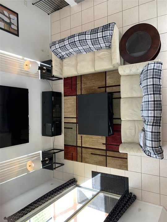 En Venta: $999,950 (5 camas, 4 baños, 3653 Pies cuadrados)