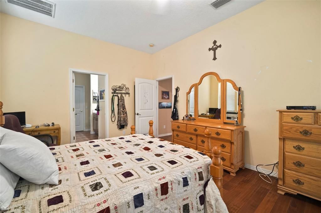 待售: $1,650,000 (6 贝兹, 5 浴室, 3207 平方英尺)