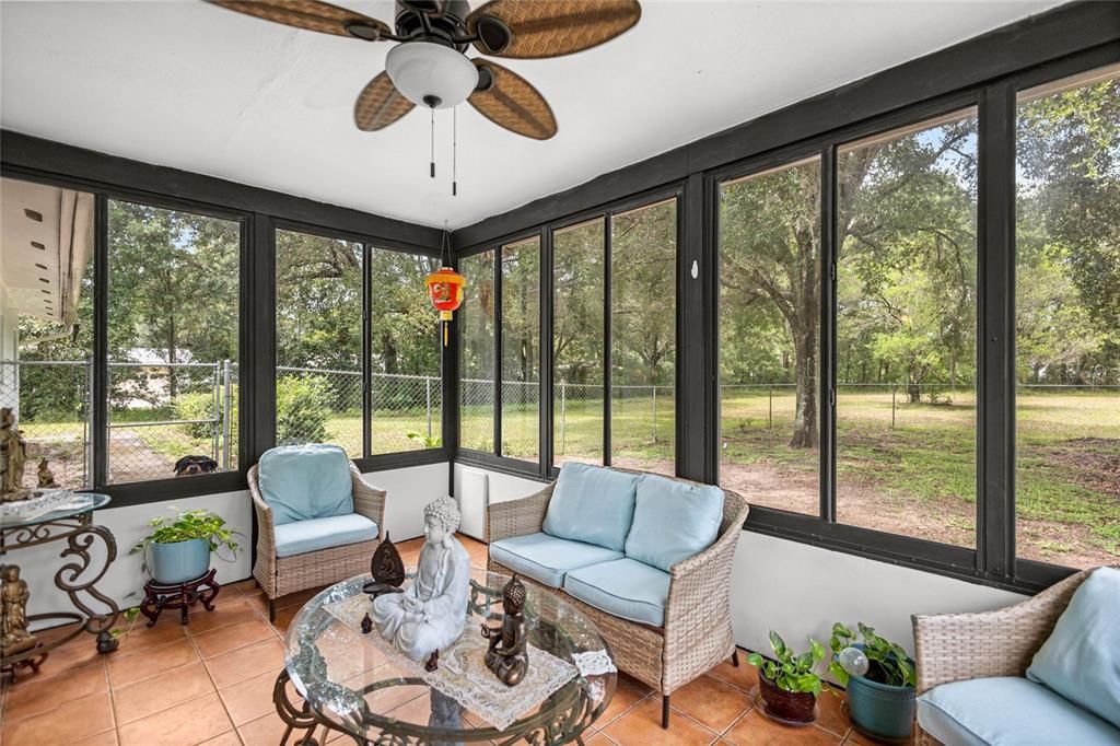 待售: $259,900 (3 贝兹, 2 浴室, 1486 平方英尺)