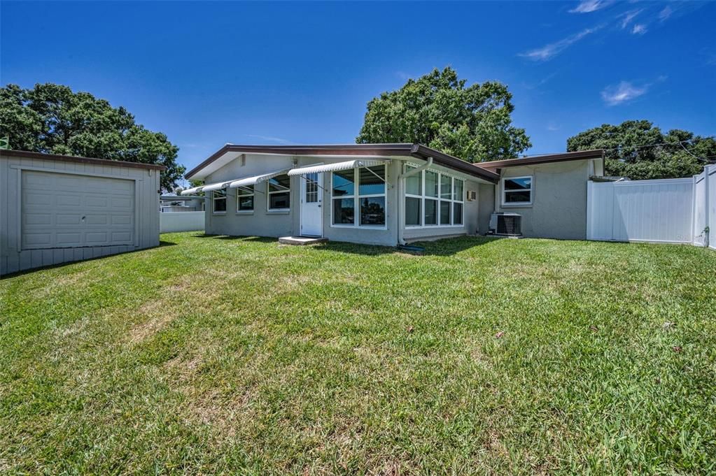 待售: $419,900 (3 贝兹, 2 浴室, 1747 平方英尺)