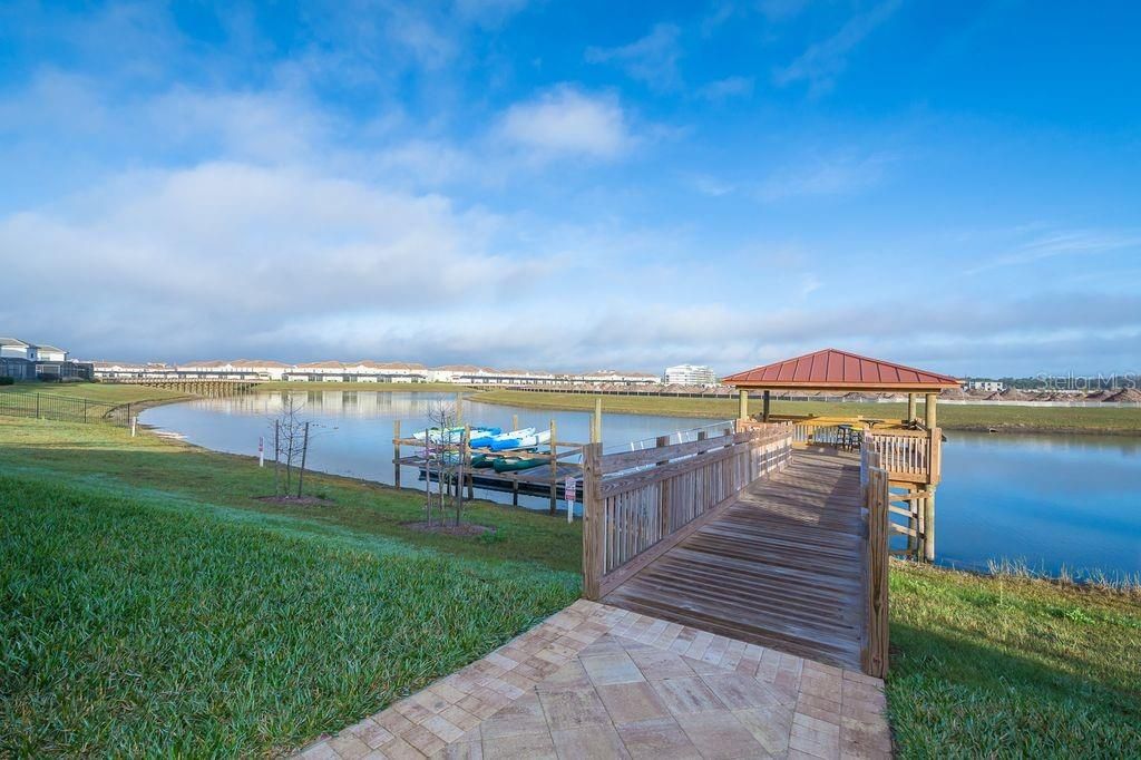 For Sale: $689,000 (5 beds, 5 baths, 2996 Square Feet)