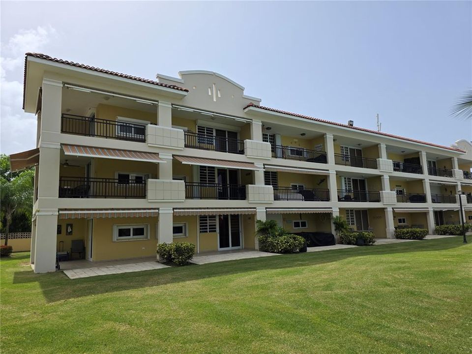 For Sale: $500,000 (2 beds, 2 baths, 1502 Square Feet)