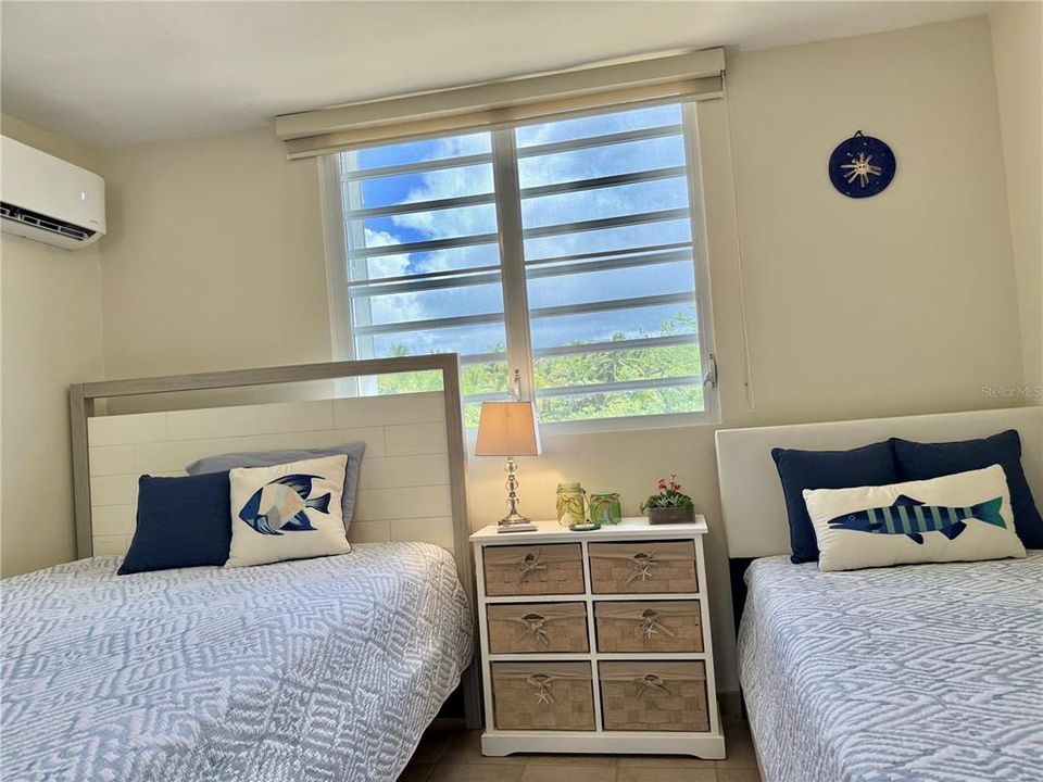 For Sale: $500,000 (2 beds, 2 baths, 1502 Square Feet)