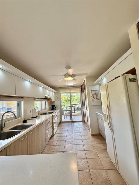 For Sale: $500,000 (2 beds, 2 baths, 1502 Square Feet)