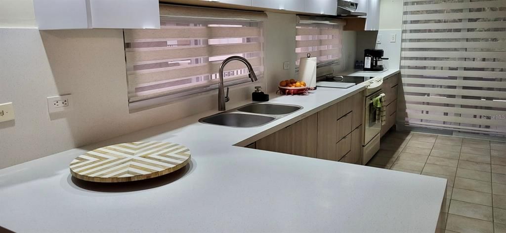 For Sale: $500,000 (2 beds, 2 baths, 1502 Square Feet)