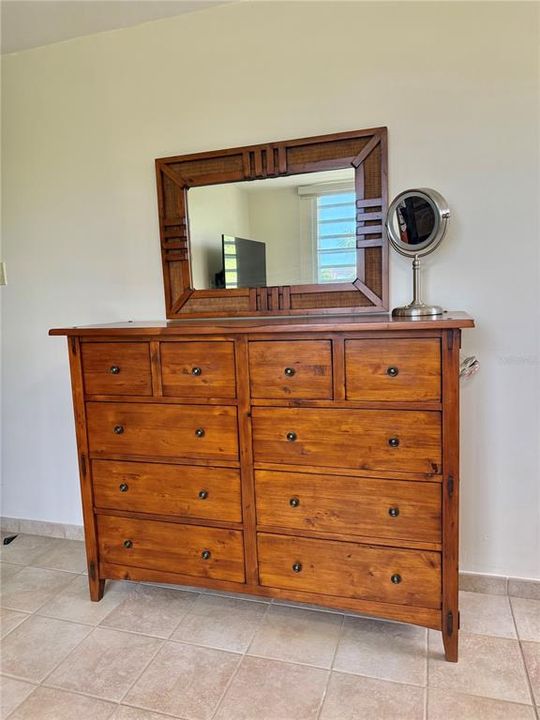 For Sale: $500,000 (2 beds, 2 baths, 1502 Square Feet)