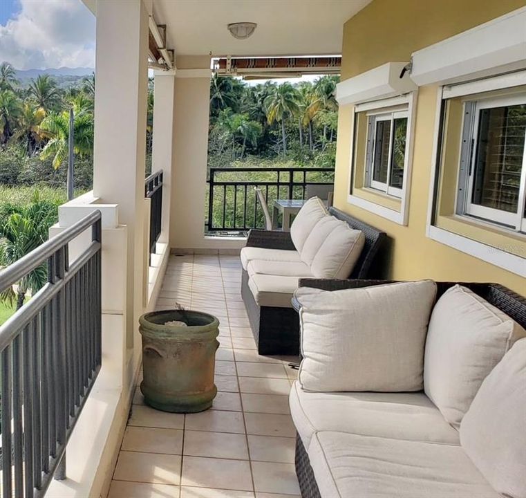 For Sale: $500,000 (2 beds, 2 baths, 1502 Square Feet)