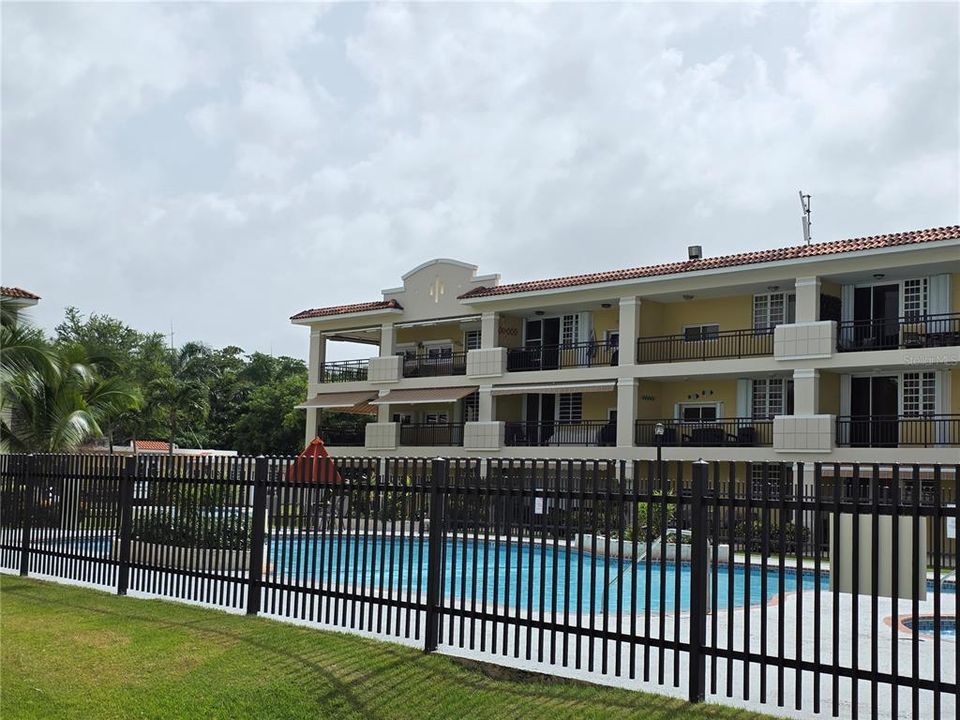 For Sale: $500,000 (2 beds, 2 baths, 1502 Square Feet)