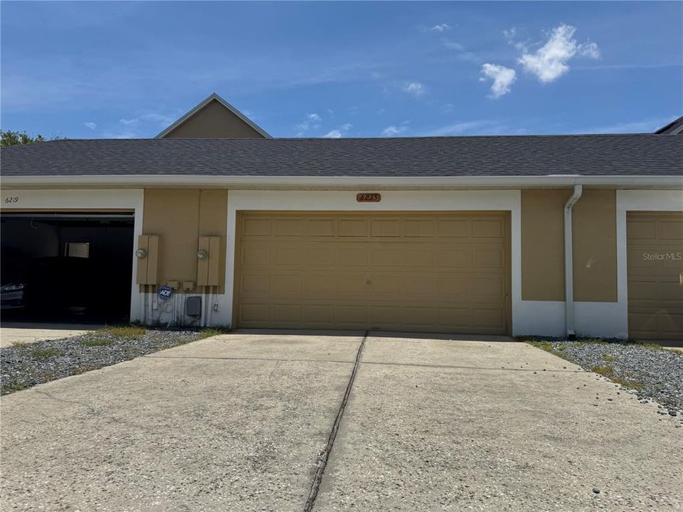 For Sale: $335,000 (3 beds, 2 baths, 1452 Square Feet)