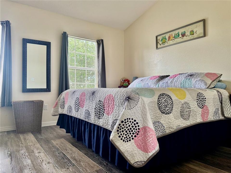 For Sale: $335,000 (3 beds, 2 baths, 1452 Square Feet)