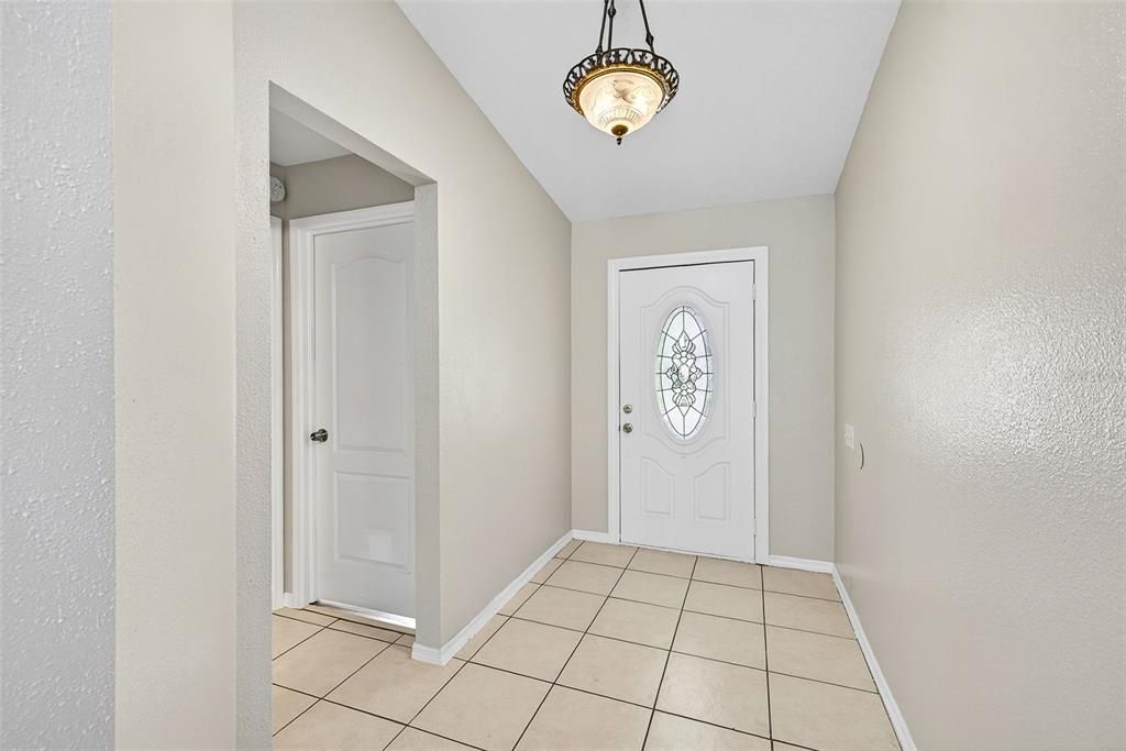 For Sale: $379,000 (3 beds, 2 baths, 1515 Square Feet)