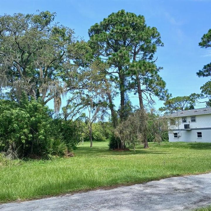 En Venta: $28,900 (0.20 acres)