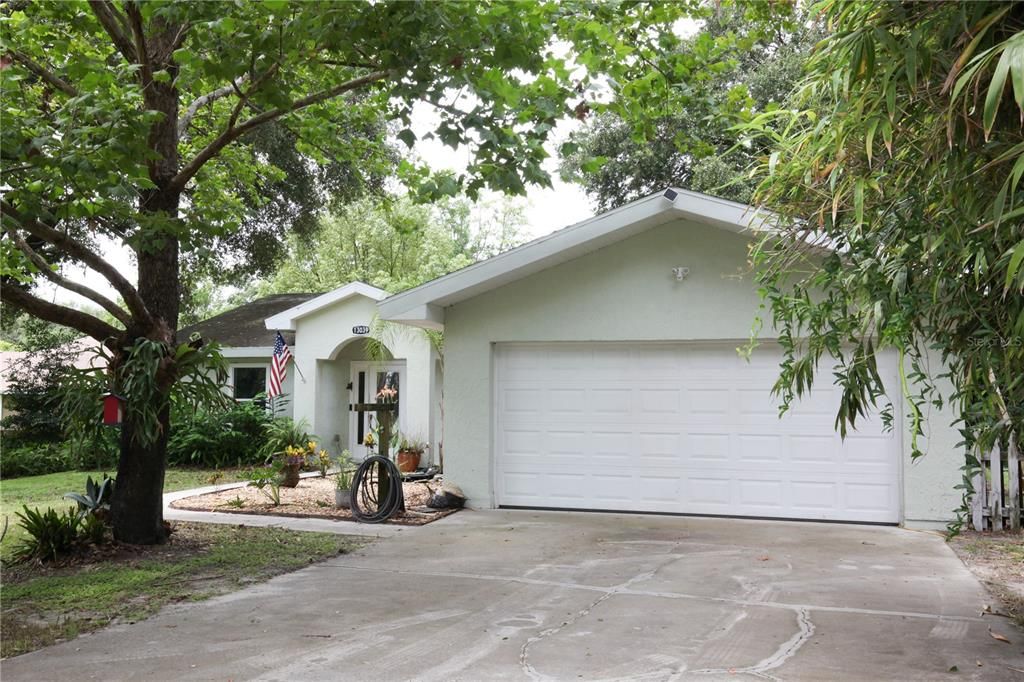 合同活跃: $285,000 (2 贝兹, 2 浴室, 1664 平方英尺)