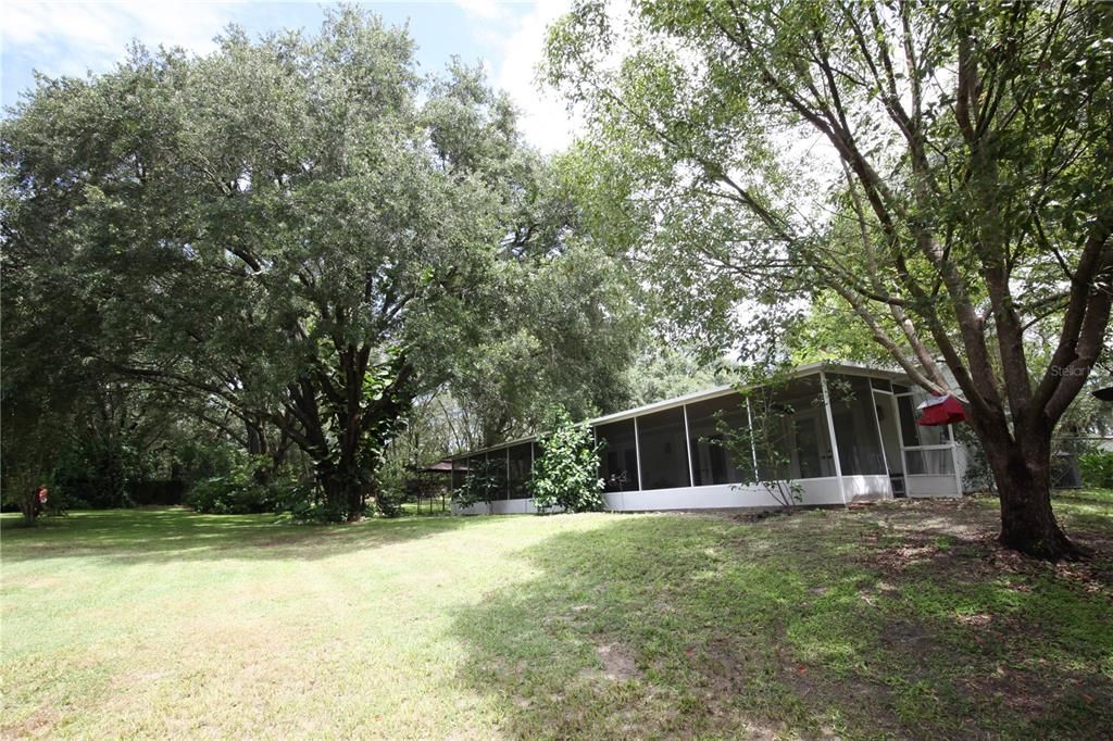 合同活跃: $285,000 (2 贝兹, 2 浴室, 1664 平方英尺)