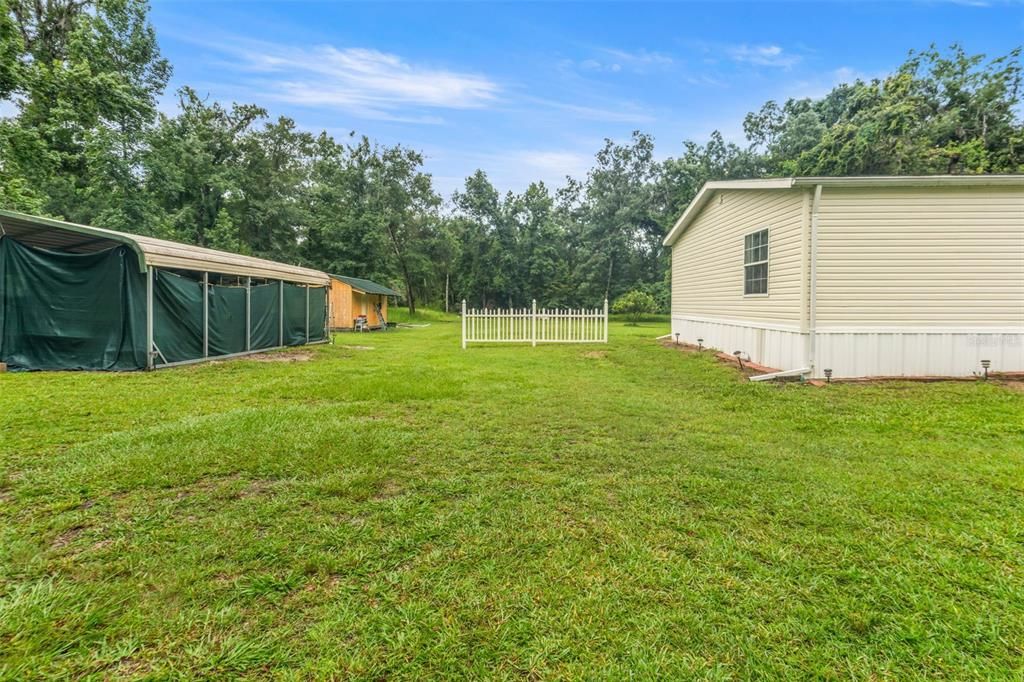 合同活跃: $230,000 (3 贝兹, 2 浴室, 1512 平方英尺)