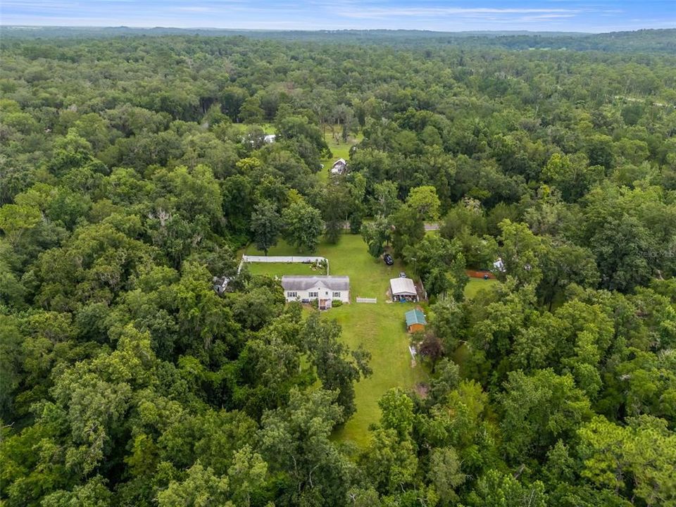 合同活跃: $230,000 (3 贝兹, 2 浴室, 1512 平方英尺)