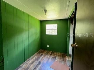For Sale: $85,000 (2 beds, 1 baths, 672 Square Feet)