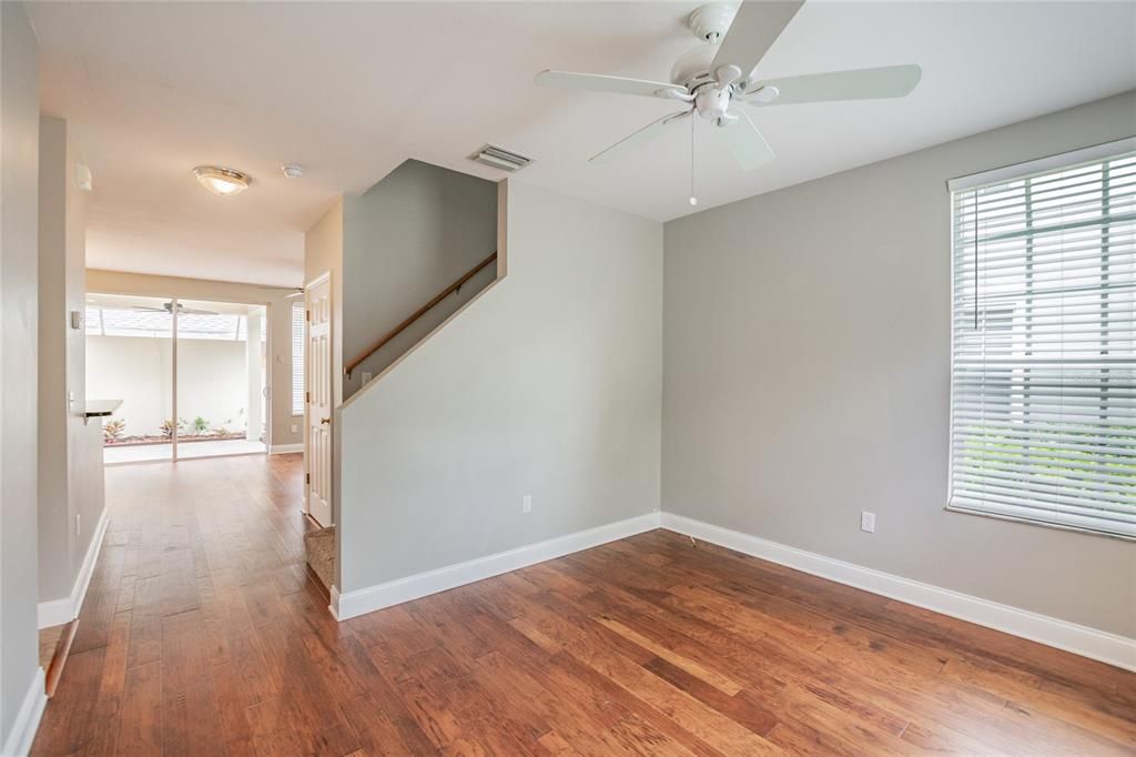 En Renta: $5,750 (3 camas, 2 baños, 1452 Pies cuadrados)