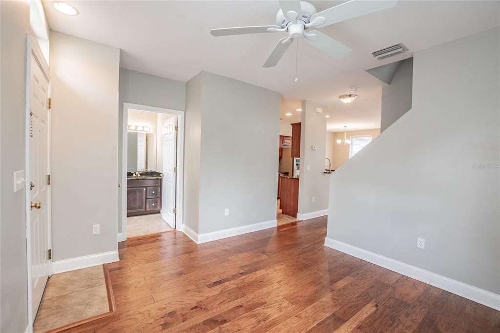 En Renta: $5,750 (3 camas, 2 baños, 1452 Pies cuadrados)