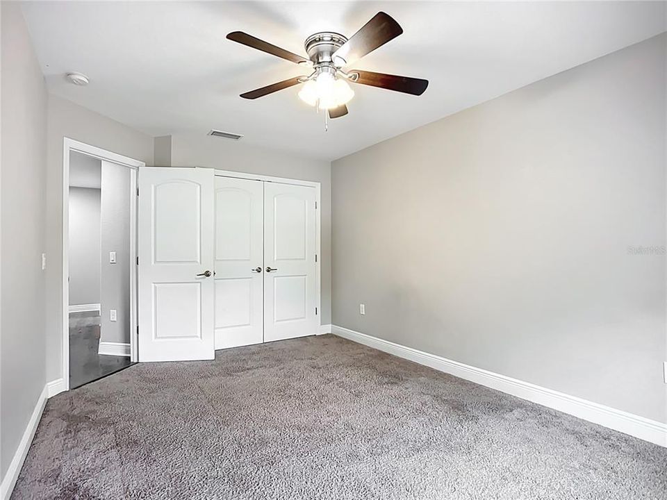 For Sale: $447,000 (6 beds, 3 baths, 2752 Square Feet)