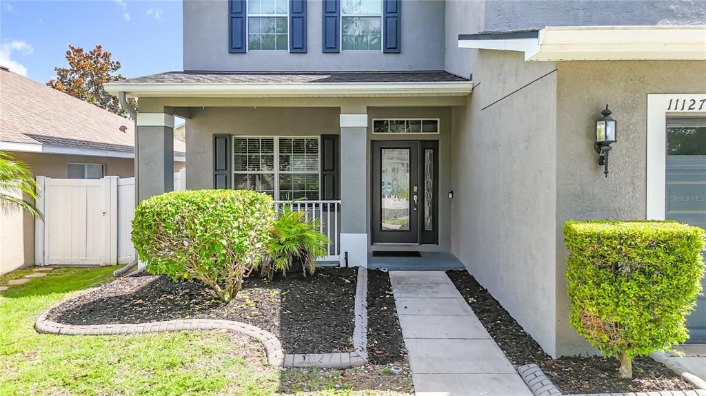For Sale: $447,000 (6 beds, 3 baths, 2752 Square Feet)