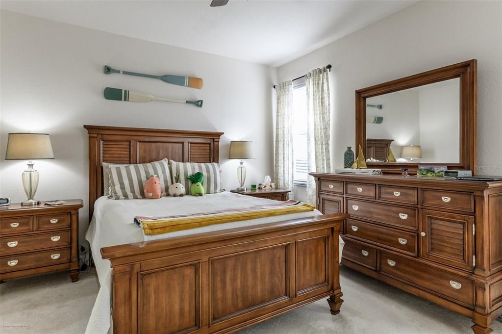 For Rent: $3,500 (3 beds, 2 baths, 1644 Square Feet)