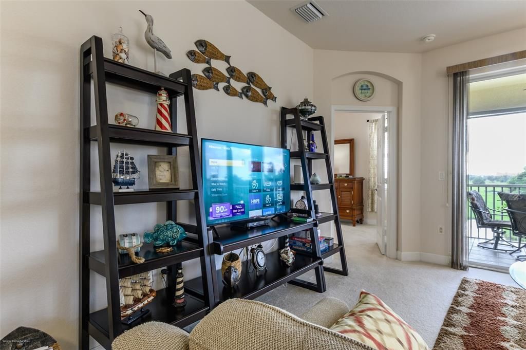 For Rent: $3,500 (3 beds, 2 baths, 1644 Square Feet)