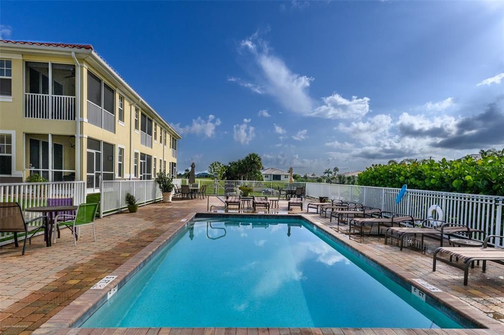 For Rent: $3,500 (3 beds, 2 baths, 1644 Square Feet)