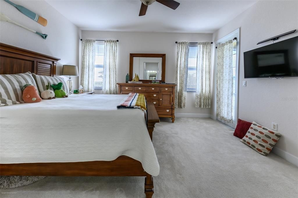 For Rent: $3,500 (3 beds, 2 baths, 1644 Square Feet)