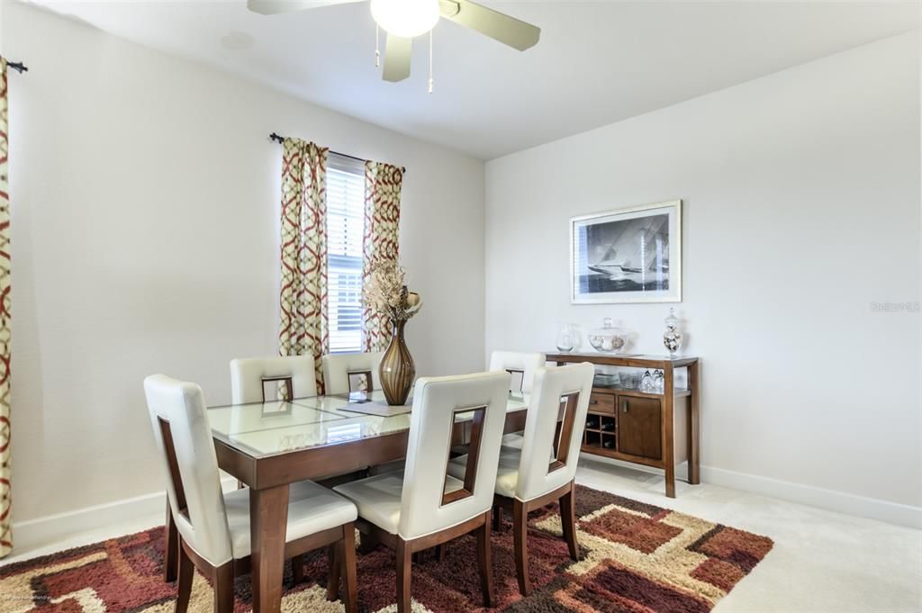 For Rent: $3,500 (3 beds, 2 baths, 1644 Square Feet)