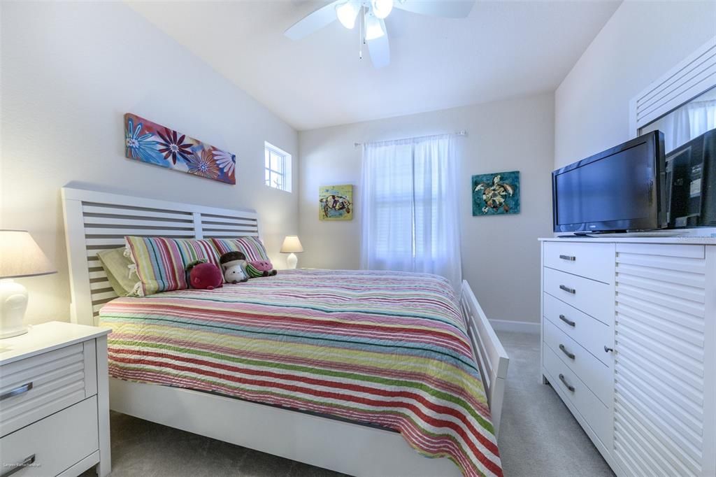 For Rent: $3,500 (3 beds, 2 baths, 1644 Square Feet)