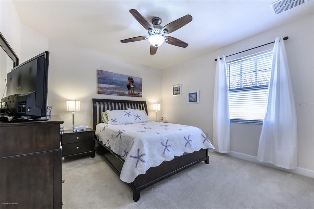 For Rent: $3,500 (3 beds, 2 baths, 1644 Square Feet)