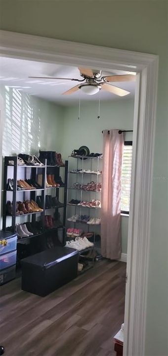 待售: $194,999 (3 贝兹, 2 浴室, 1151 平方英尺)