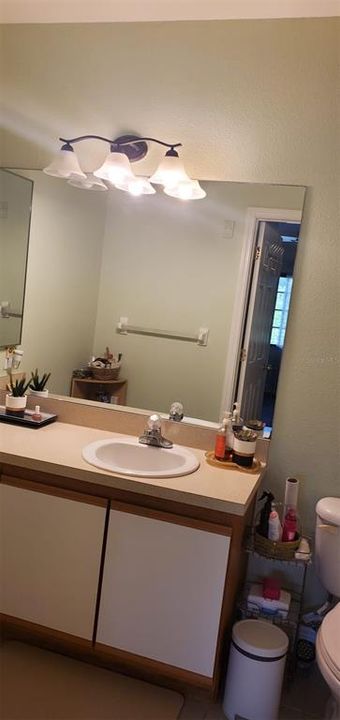 待售: $194,999 (3 贝兹, 2 浴室, 1151 平方英尺)