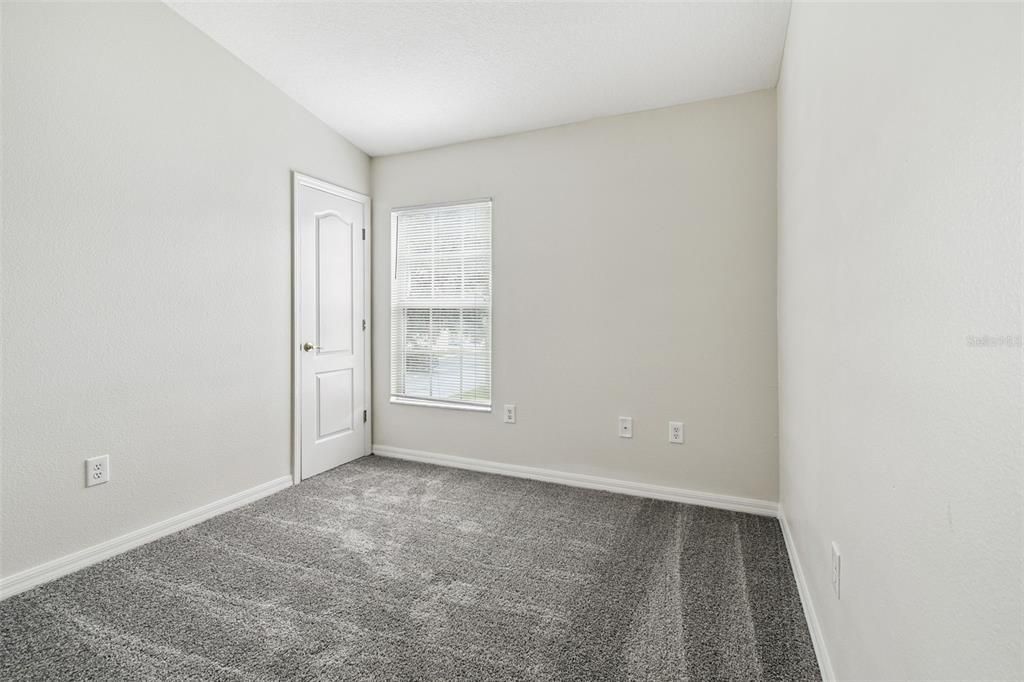 На продажу: $252,000 (4 спален, 3 ванн, 1576 Квадратных фут)