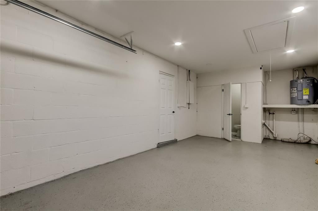 待售: $419,000 (3 贝兹, 2 浴室, 1258 平方英尺)