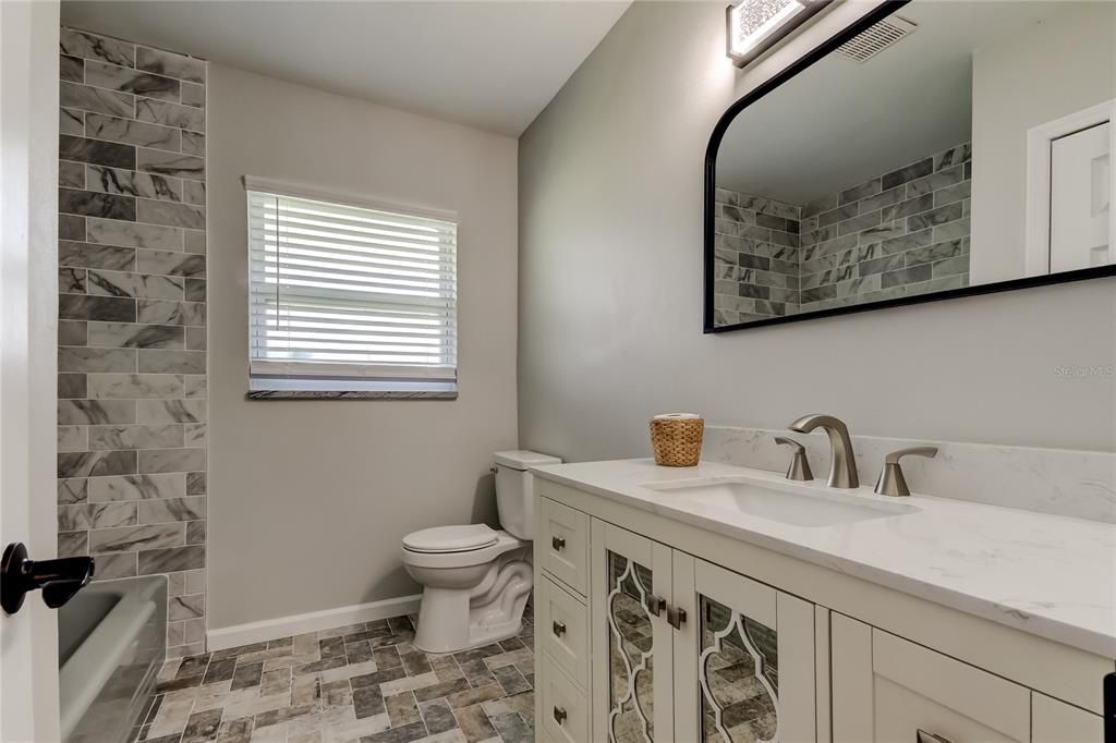 待售: $419,000 (3 贝兹, 2 浴室, 1258 平方英尺)