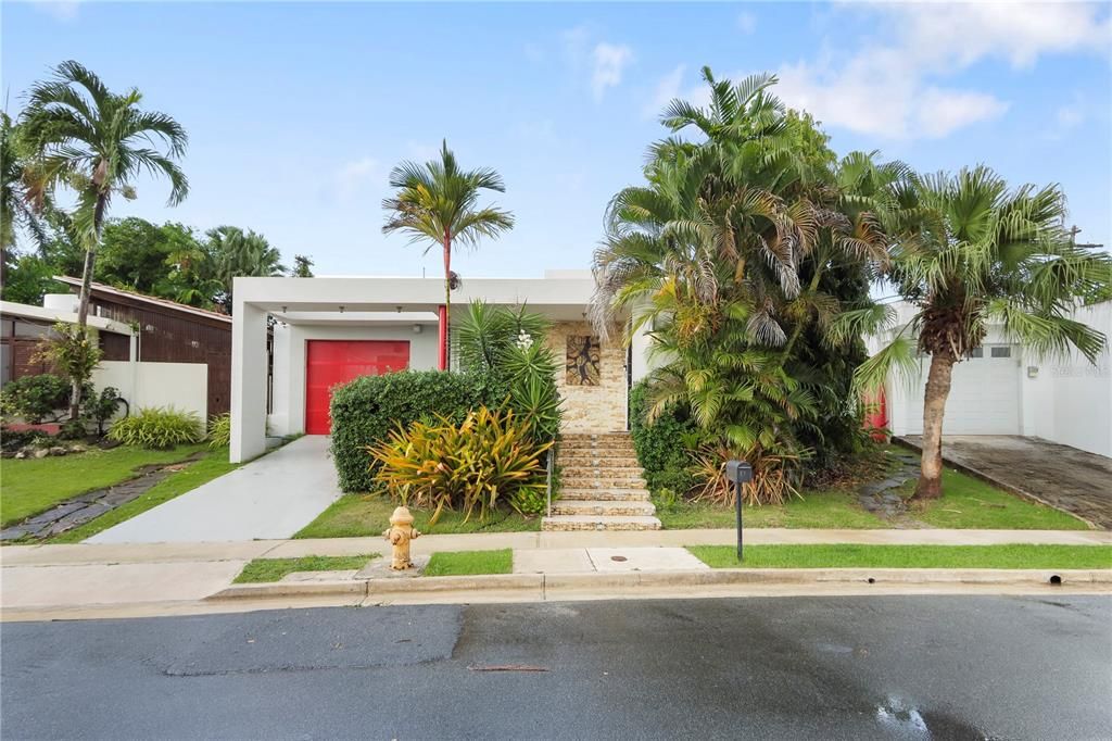 Vendido Recientemente: $565,000 (3 camas, 2 baños, 1925 Pies cuadrados)