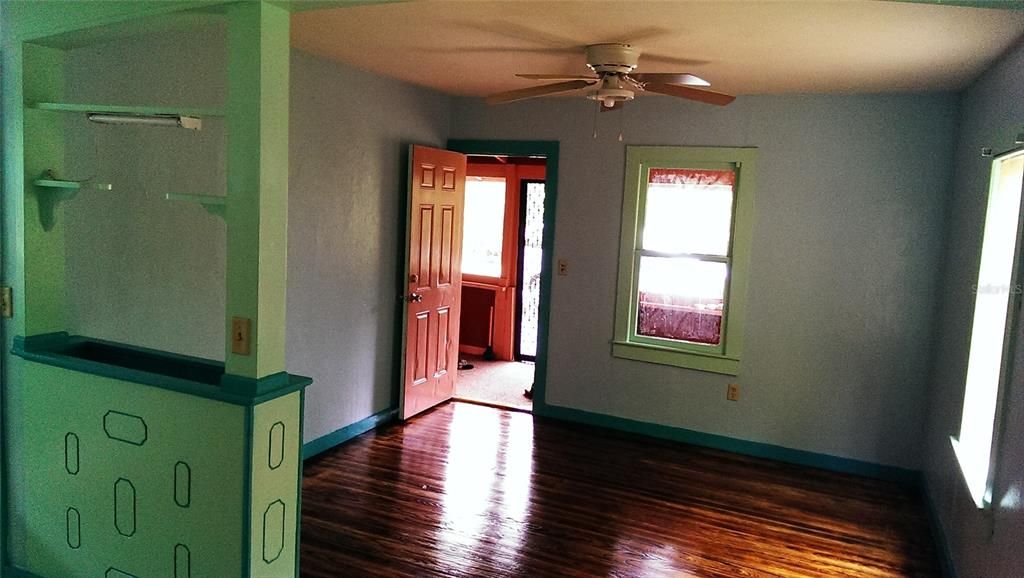 For Sale: $499,900 (8 beds, 0 baths, 2390 Square Feet)